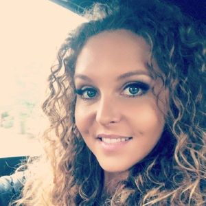 Meet your Posher, Candice